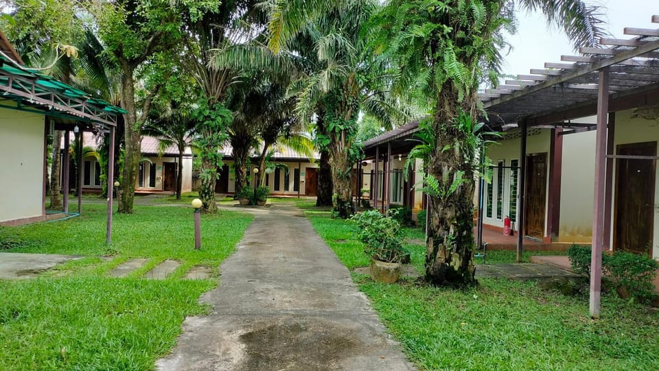 Twin Palms Resort Apartment in Ream