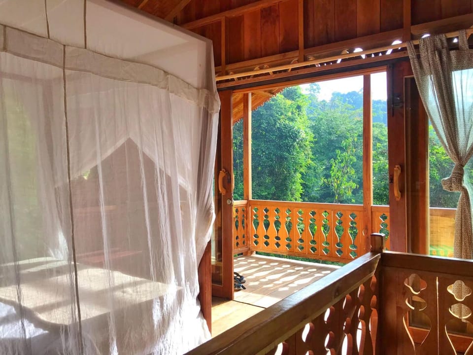 View (from property/room), Balcony/Terrace, Bedroom
