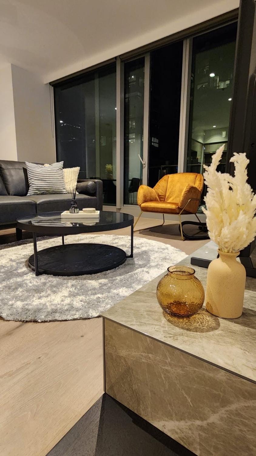 Superior 3 Bedroom Apartment in Melbourne CBD Apartment in Melbourne