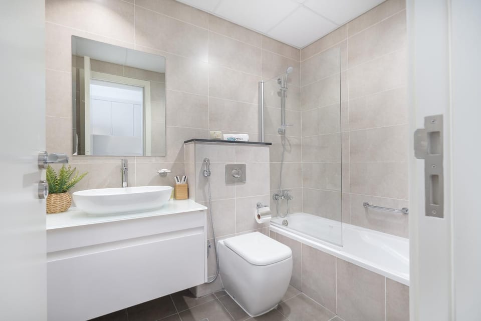 Floral Charm studio in Damac Hills by Suiteable Apartment in Dubai