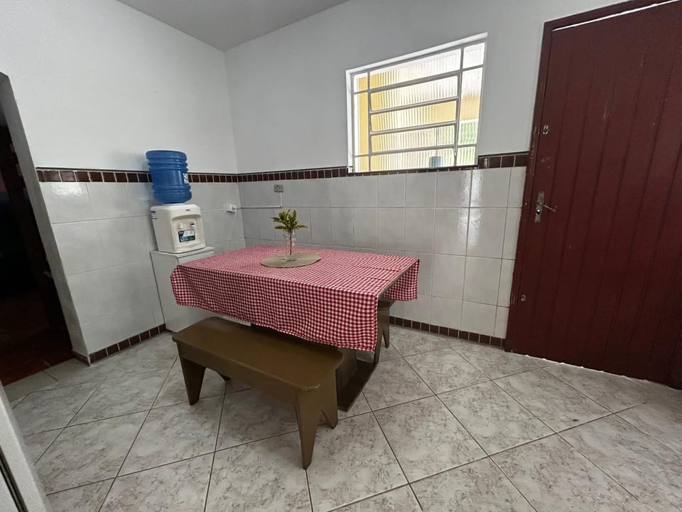 Chacara c piscina ampla em Pedro de toledo House in State of São Paulo