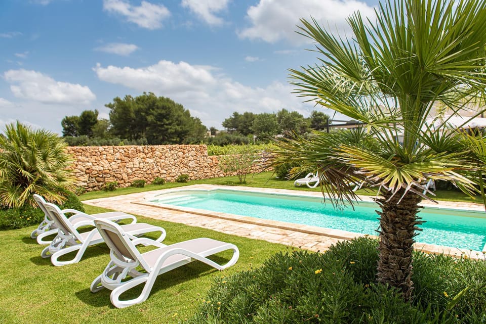 Day, Garden, Garden view, Pool view, Swimming pool, Swimming pool, sunbed