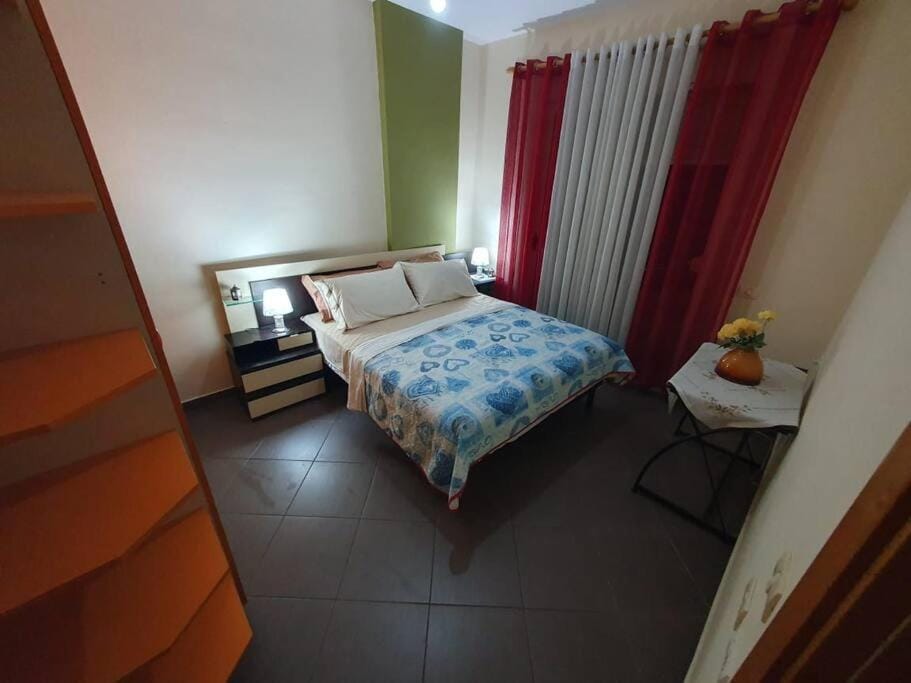 Bed, Living room, Bedroom