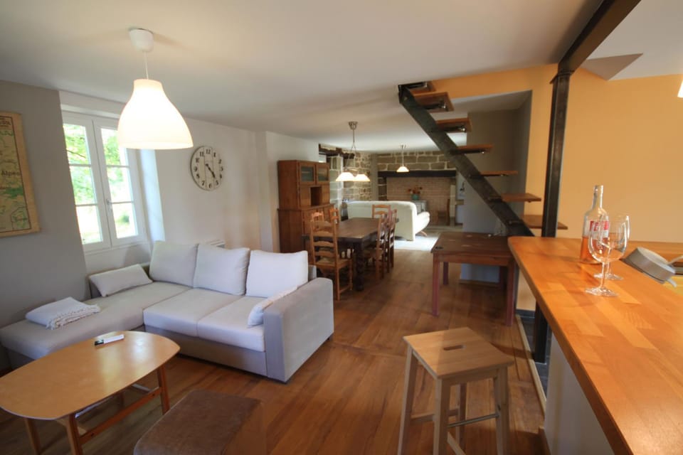 Living room, Lounge or bar