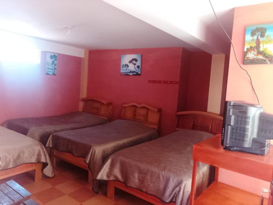 Hostal Puerto Alegre Bed and Breakfast in Puno, Peru