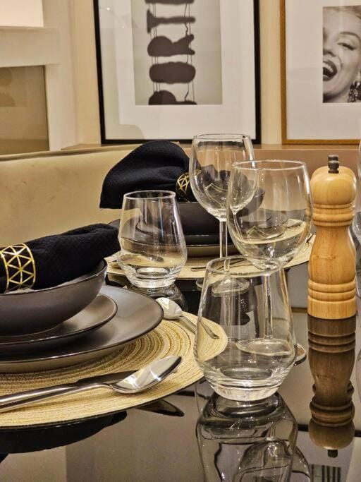 Luxury Paramount Hotel Apt D576 Apartment in Dubai