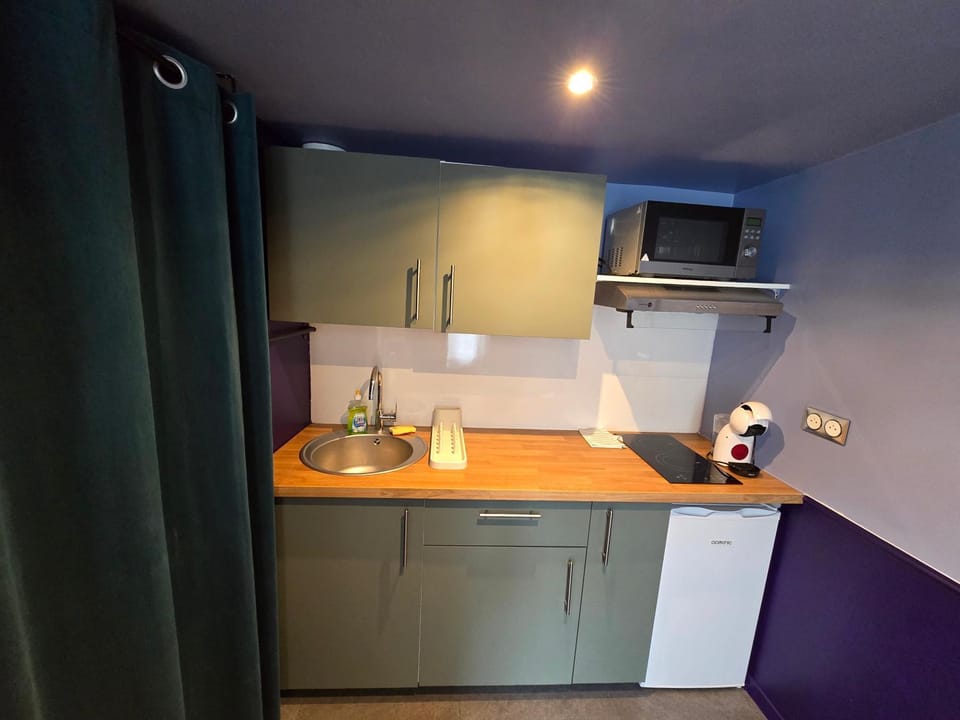 1D- Studio tout équipé 10mins de Paris Expo porte de Versailles Apartment in Issy-les-Moulineaux