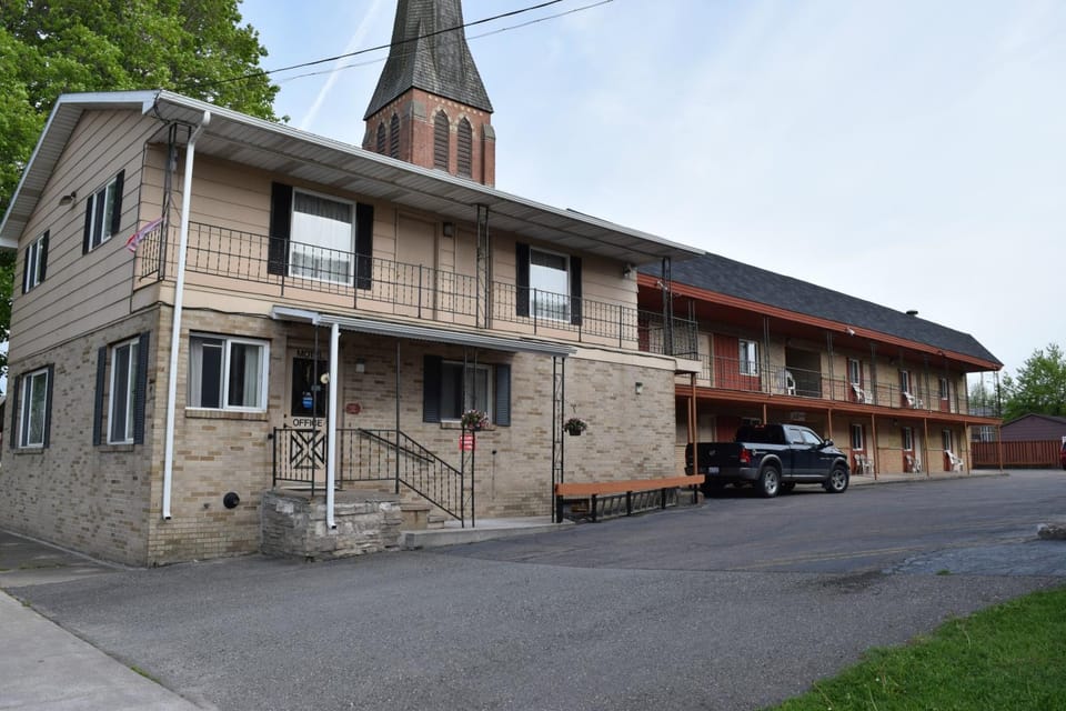 Mid-City Motel Motel in Sault Ste Marie