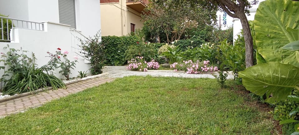 Doctor Guest House Apartment in Sardinia