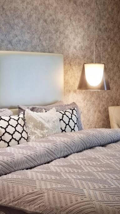 Luxury Paramount Hotel Apt B327 Apartment in Dubai