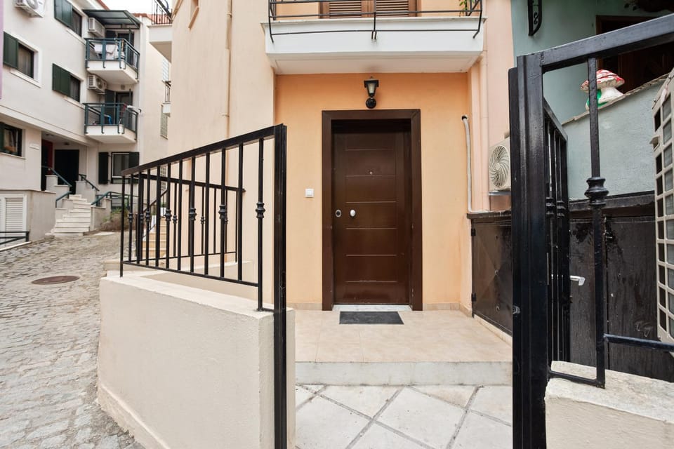 Anopolh front apartment Apartment in Thessaloniki