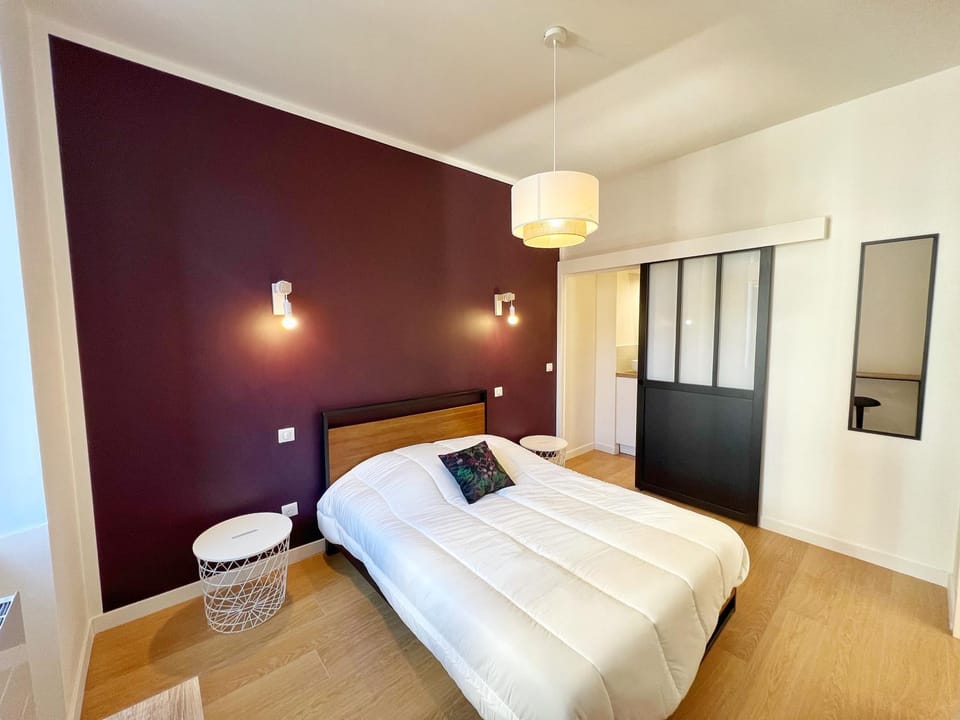 Bathroom, Bedroom