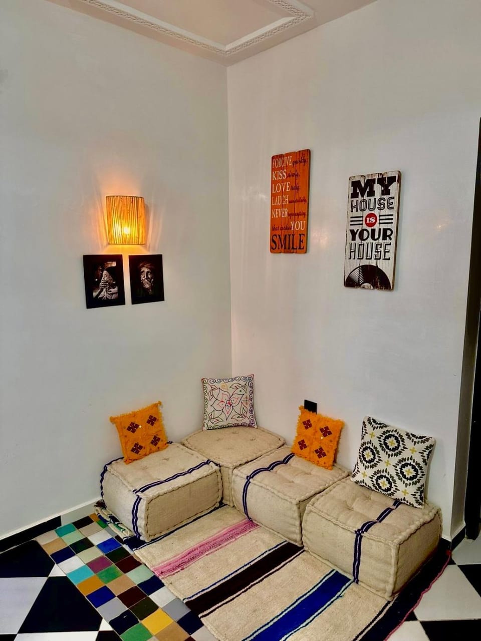 Seating area