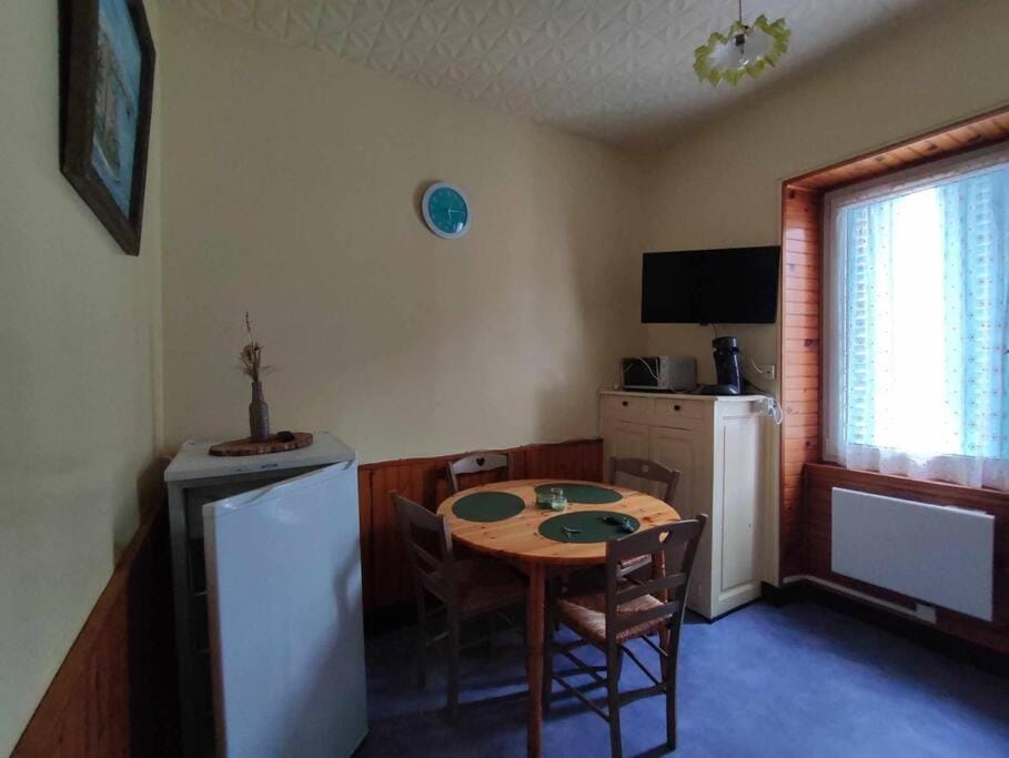 Le Nid Douillet Bohème Linge fourni Apartment in Auvergne-Rhône-Alpes