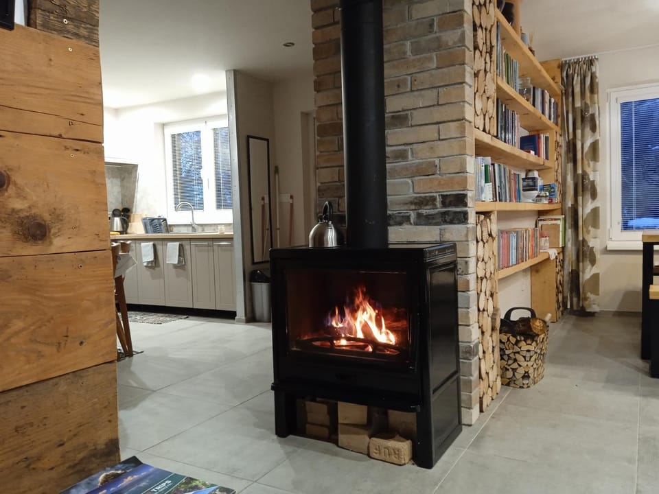 Winter, Living room, fireplace, kitchen