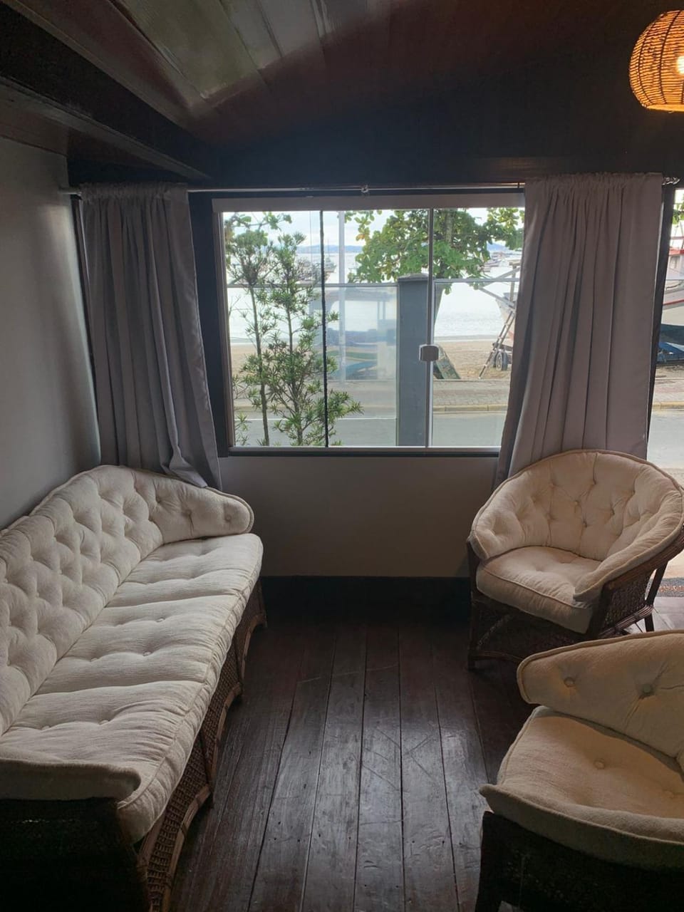Hotel Pé na Areia Inn in Penha