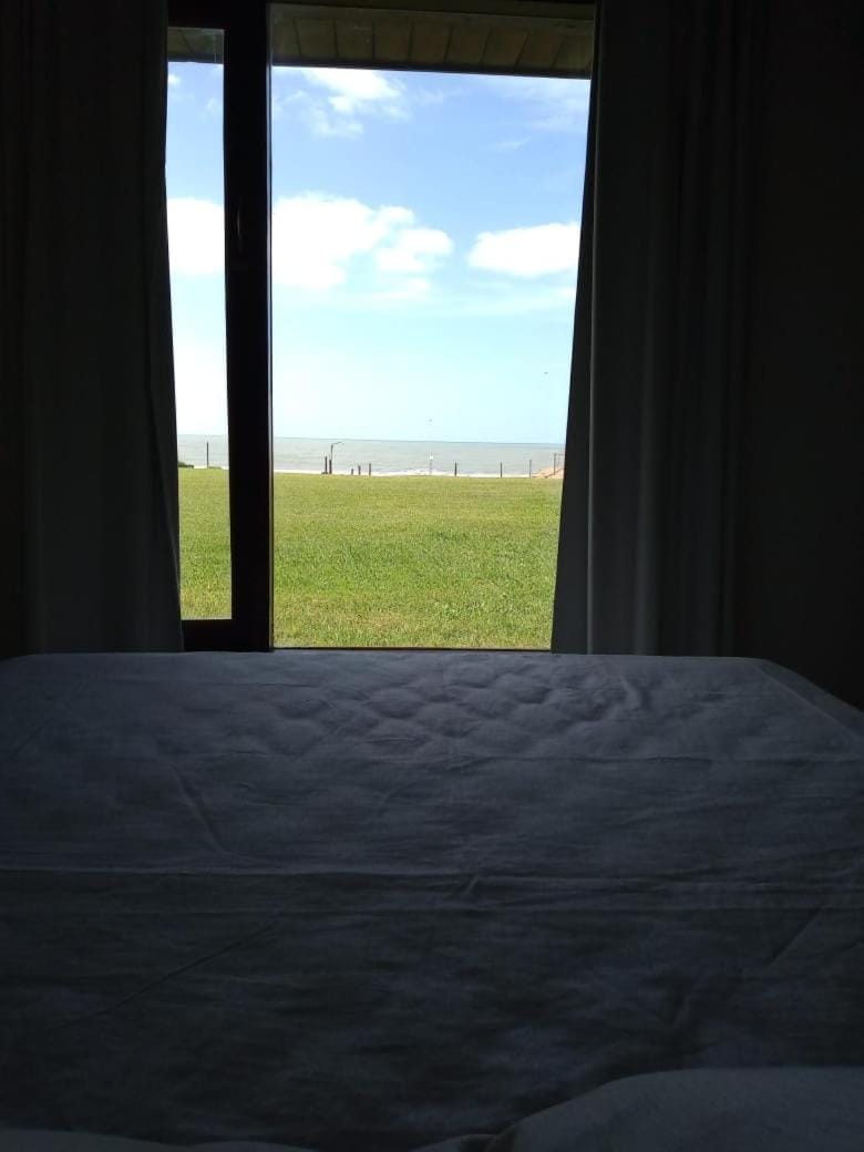 Complejo Casa Clara Nature lodge in Santa Clara del Mar