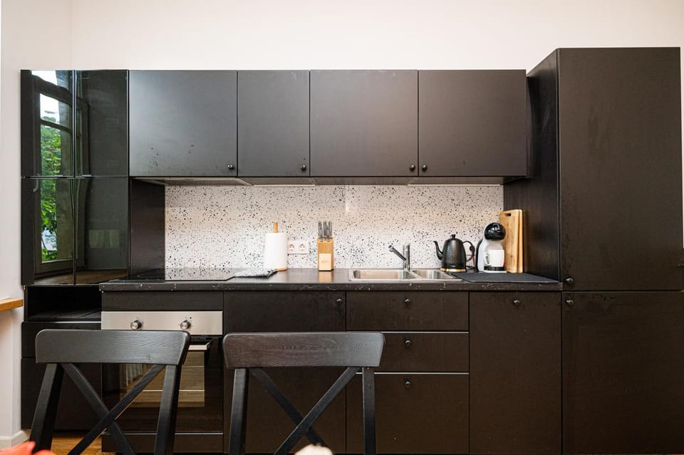 Coffee/tea facilities, Kitchen or kitchenette, Dining area, pet friendly