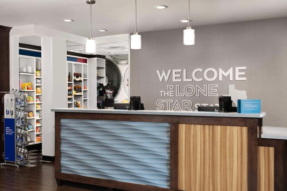 Lobby or reception, Lobby or reception