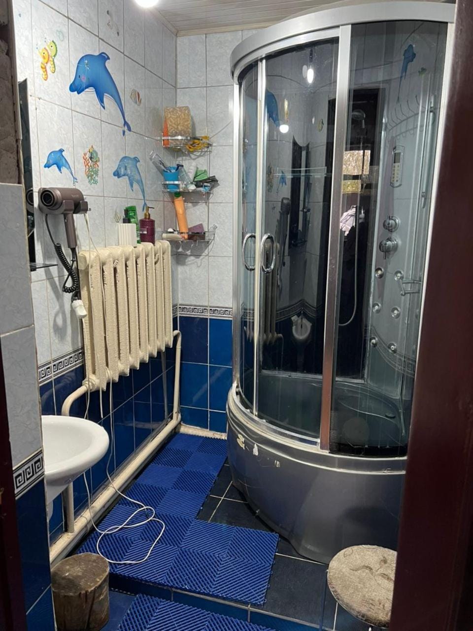 Shower, Bathroom