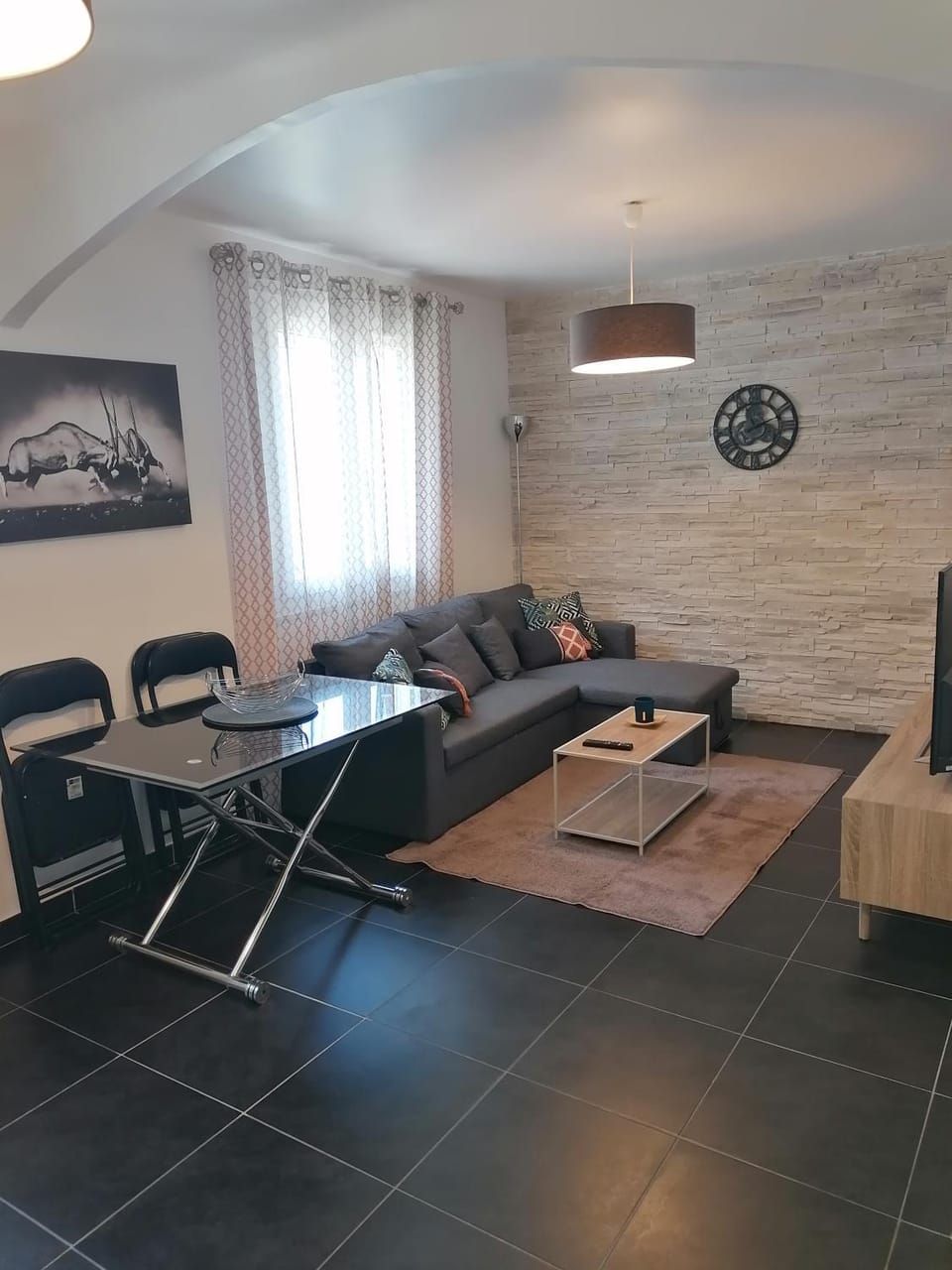 Living room, Seating area