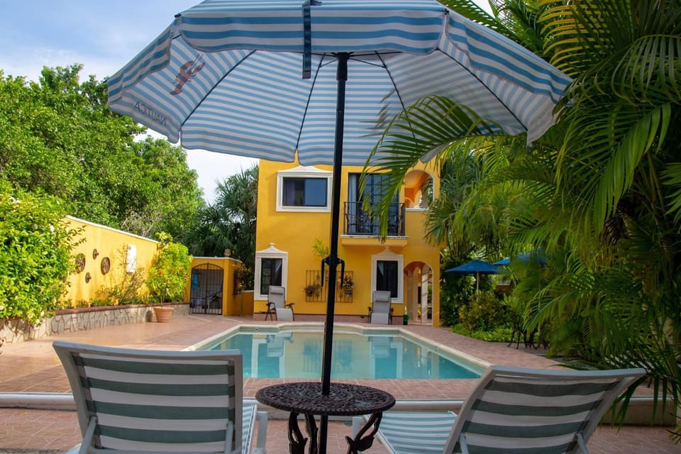 Patio, Swimming pool