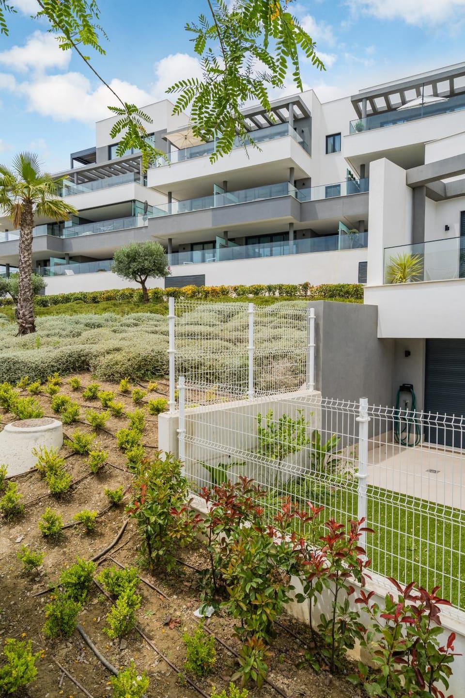 Las Mesas Southbay Estepona Apartment in Estepona