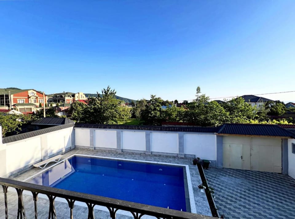 Day, Natural landscape, View (from property/room), Balcony/Terrace, Pool view, Swimming pool, sunbed