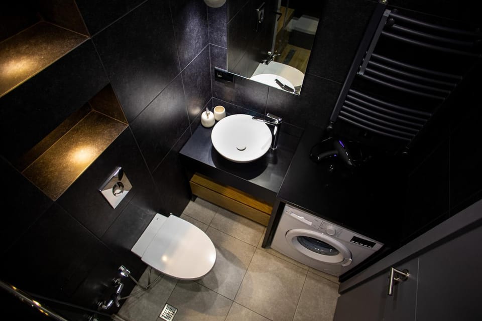 Toilet, Bathroom