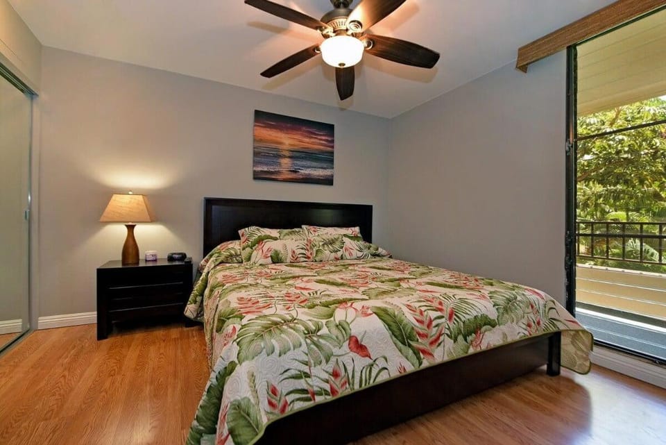 Paki Maui 207 · PM 207 BeachFront 1BD w Ocean View House in Kaanapali