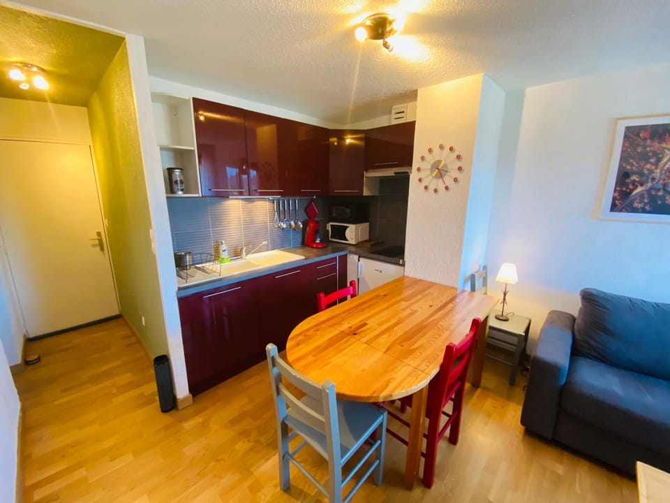 Appartement cosy proche des pistes avec vue Apartment in Catalonia