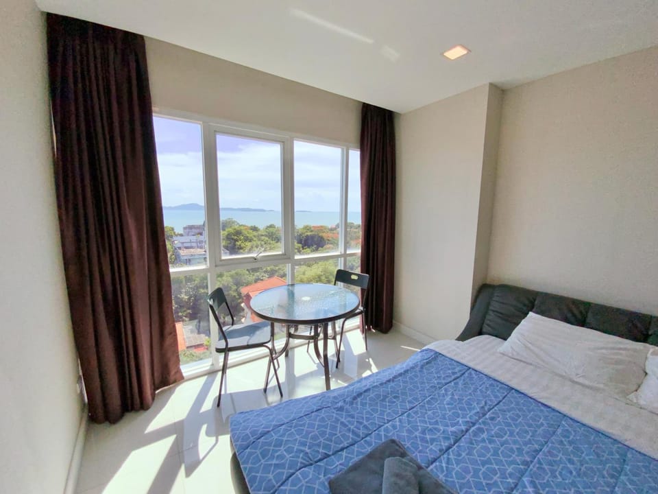 One Tower 16 by ThaiminatorPattaya Apartment in Pattaya City
