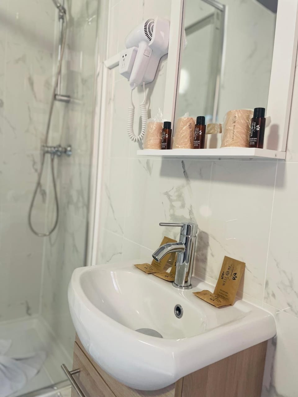 Shower, Bathroom
