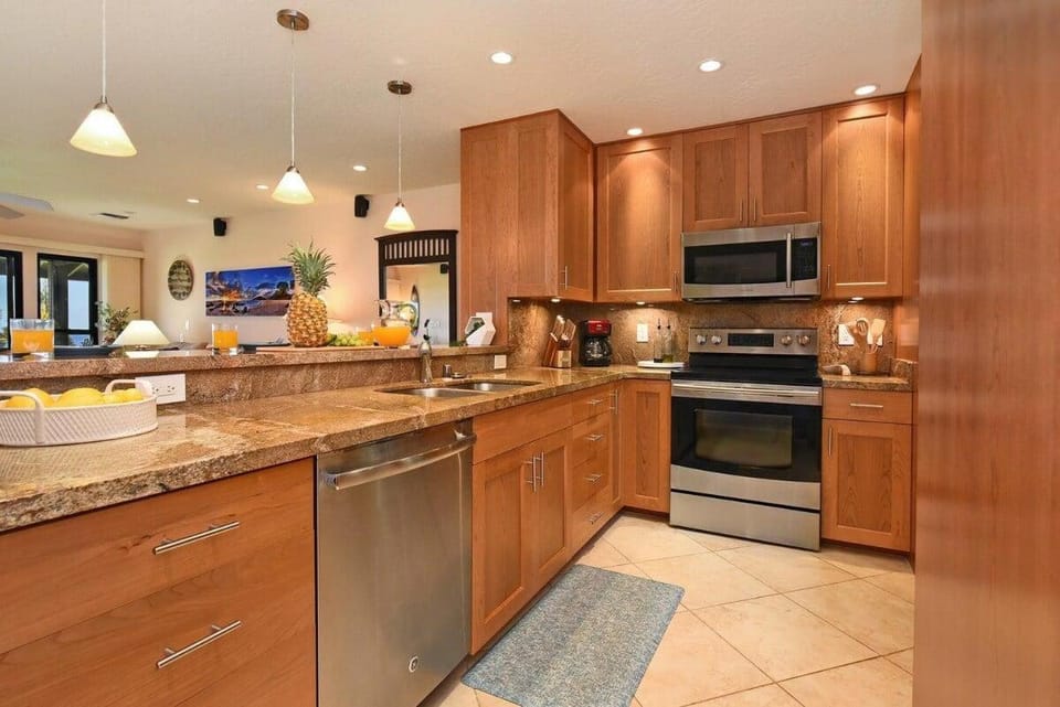 Kaanapali Plantation 8 · KPL 8 Remodeled 2BD Home w Ocean Views House in Kaanapali