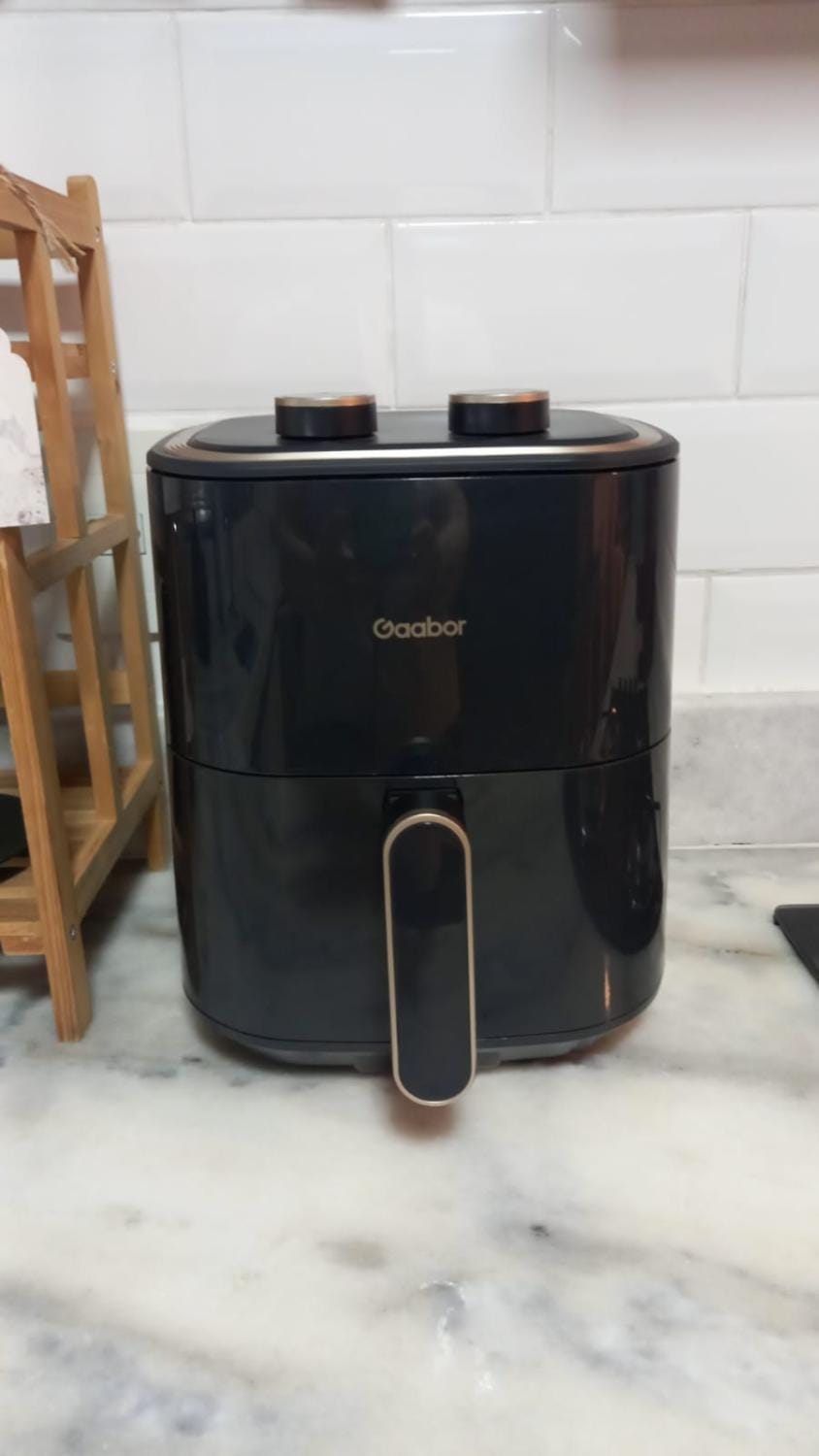 Apartamento Le Quartier - no centro, dois quartos, wi-fi, garagem, piscina, ar-condicionado, jacuzzi, sauna, etc Apartment in Juiz de Fora