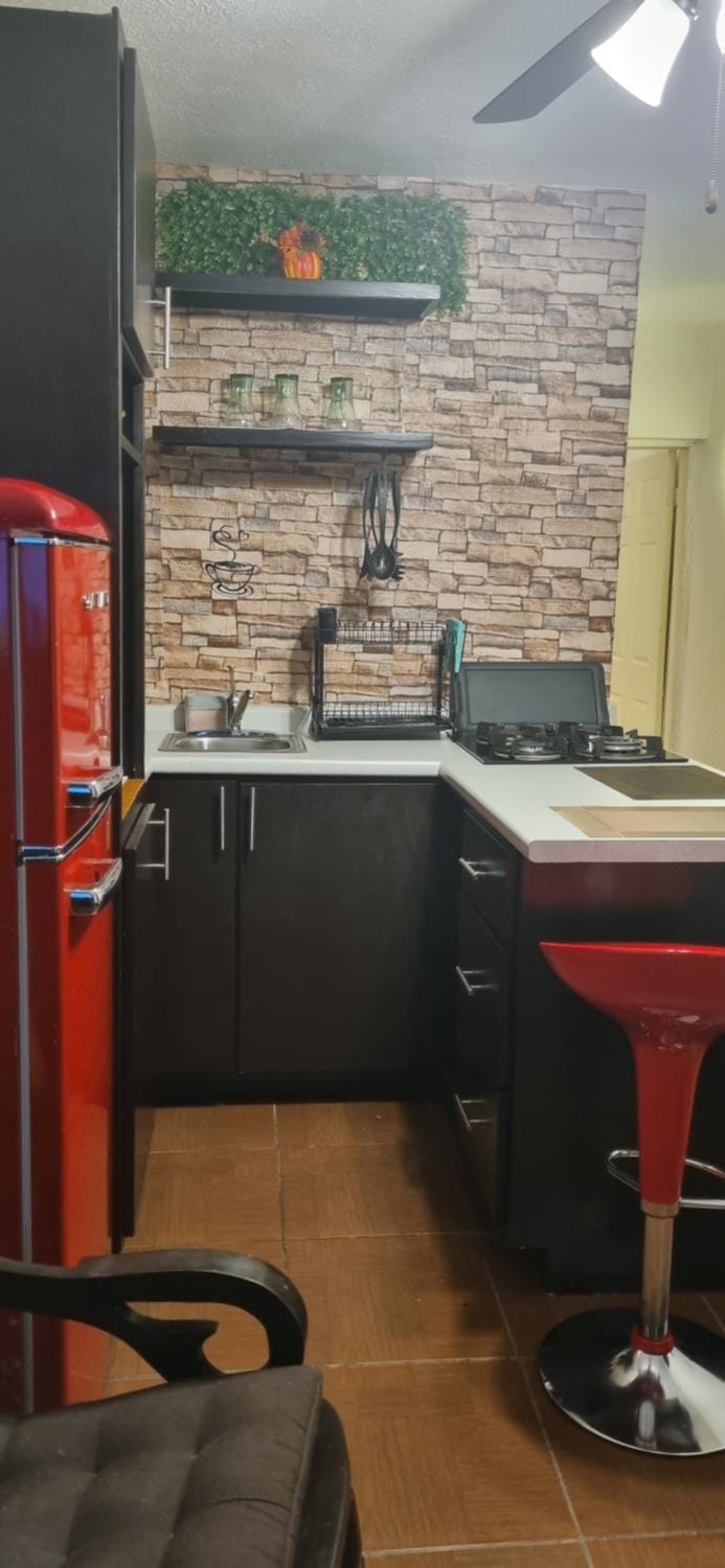 Kitchen or kitchenette, stove, kitchen
