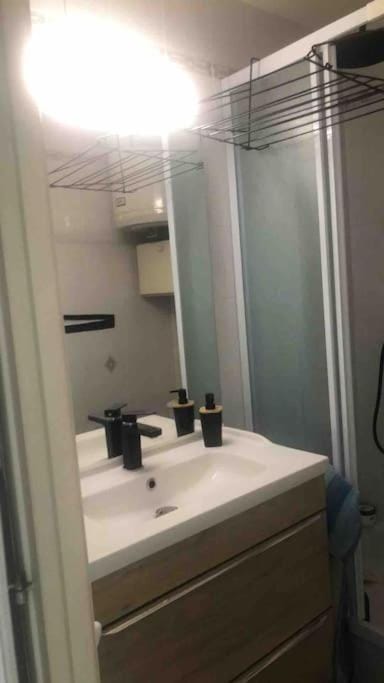 Agde : appartement vue sur le port Apartment in Agde