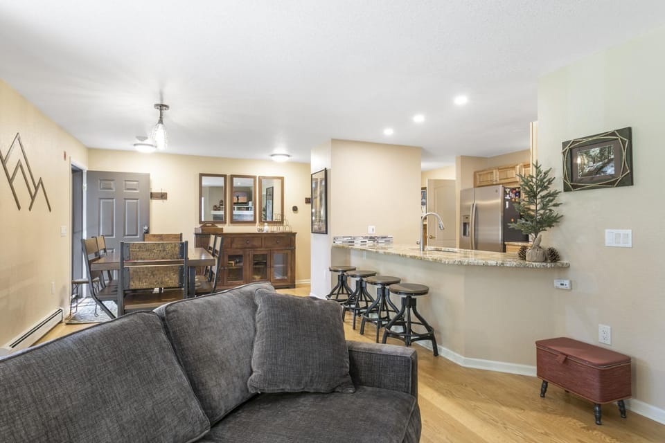 Kitchen or kitchenette, Living room, Dining area