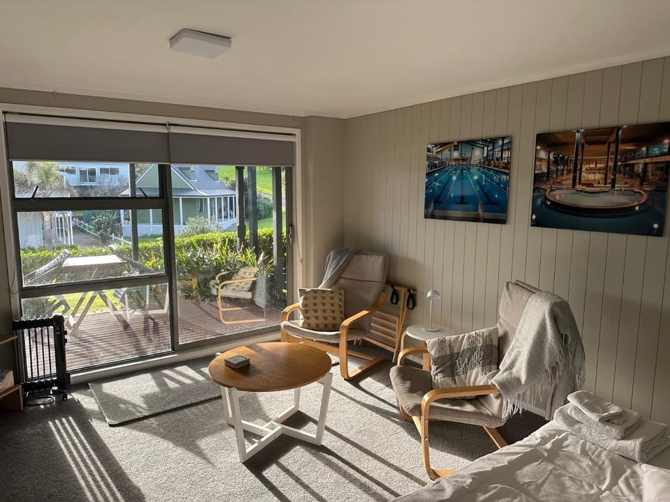 The Pacific Room, Tapeka Point Bed and Breakfast in Northland