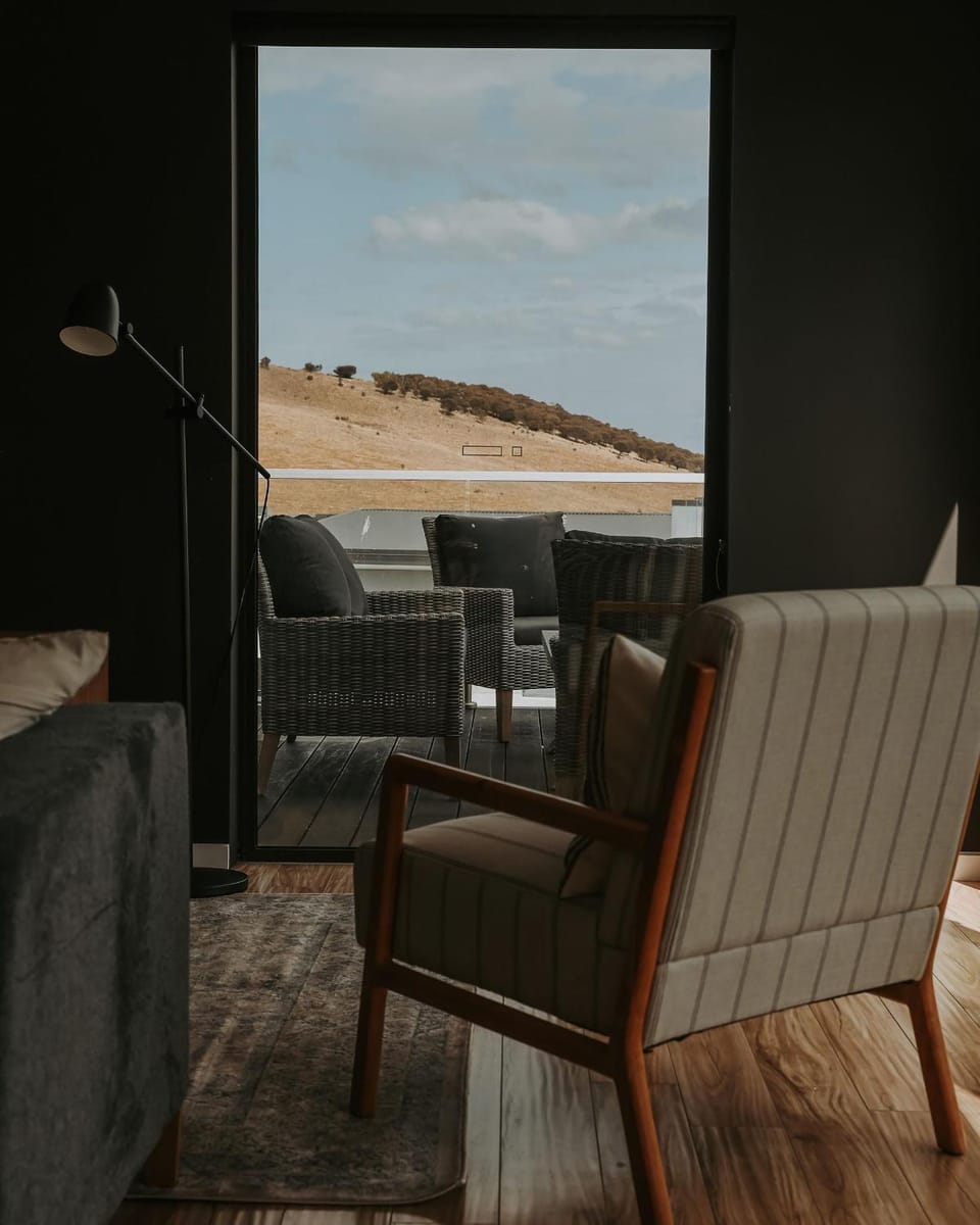 Tranmere Seaside Serenity Apartment in Tasmania