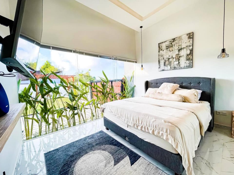 Villa Bell - Modern 3BR Villa Pool, Gym, Sauna Villa in Bali