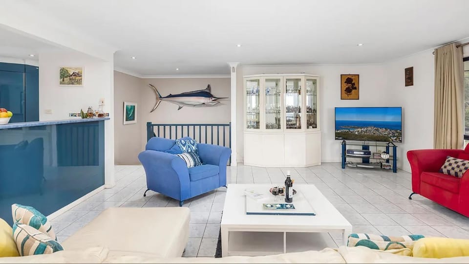 Harbour Breezes House in Boat Harbour