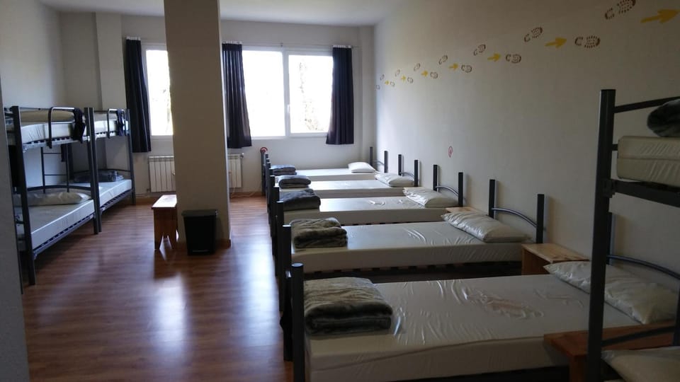 Alma del Camino - Rooms & Albergue Hostel in Galicia
