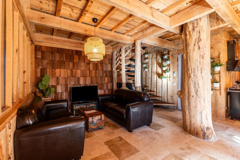 Property building, Living room