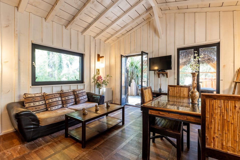 Property building, Living room