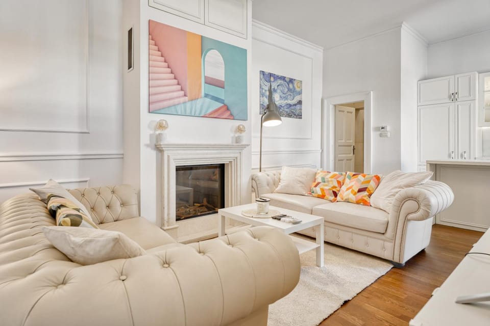 Living room, Seating area, flat iron