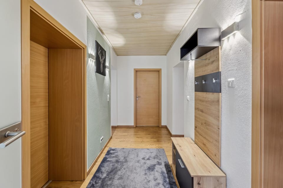 2 BR, 4 Beds, TV, Kitchen & free parking Apartment in Bavaria