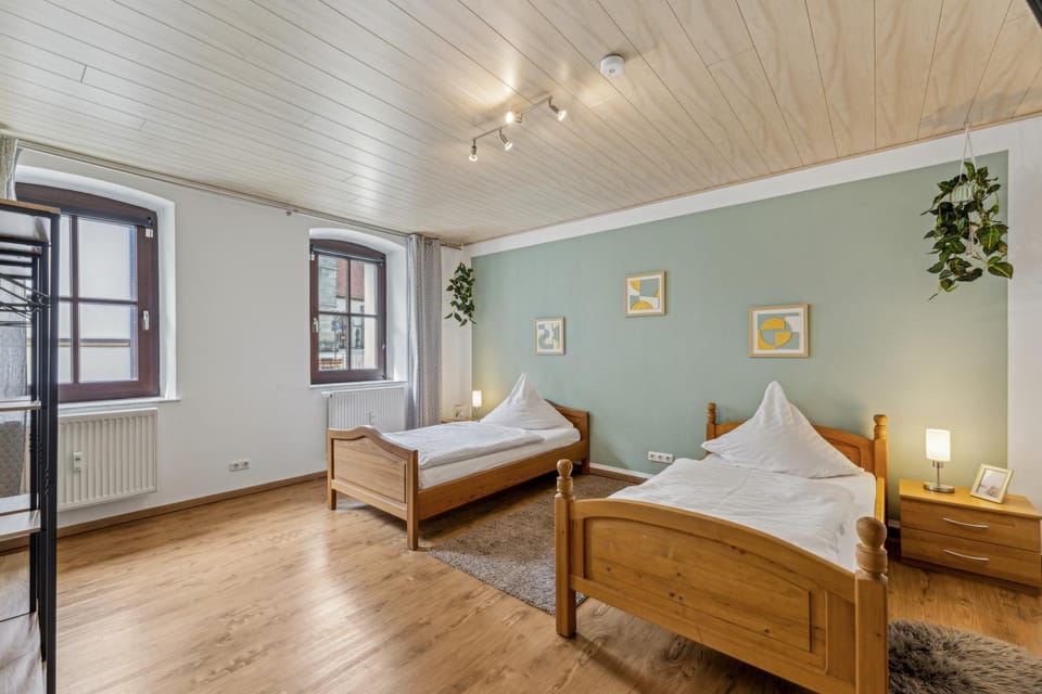 Bed, Bedroom, heating, wardrobe