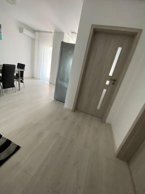 Happy apartment 1 Apartment in Bucharest