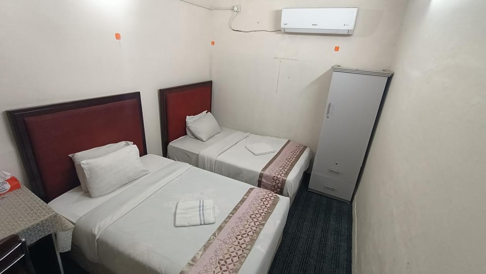 Hotel Golden Bird Hotel in Dhaka